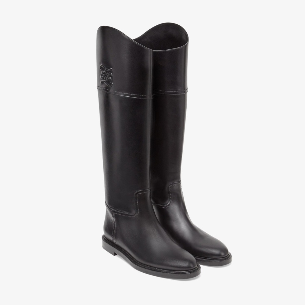 FENDI BNIB KALIGRAPHY BLACK LEATHER BOOTS SIZE 38.5